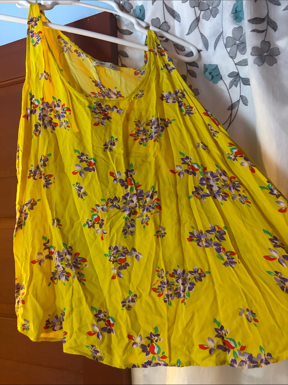 Old Navy Yellow Floral Scoop Neck Tank